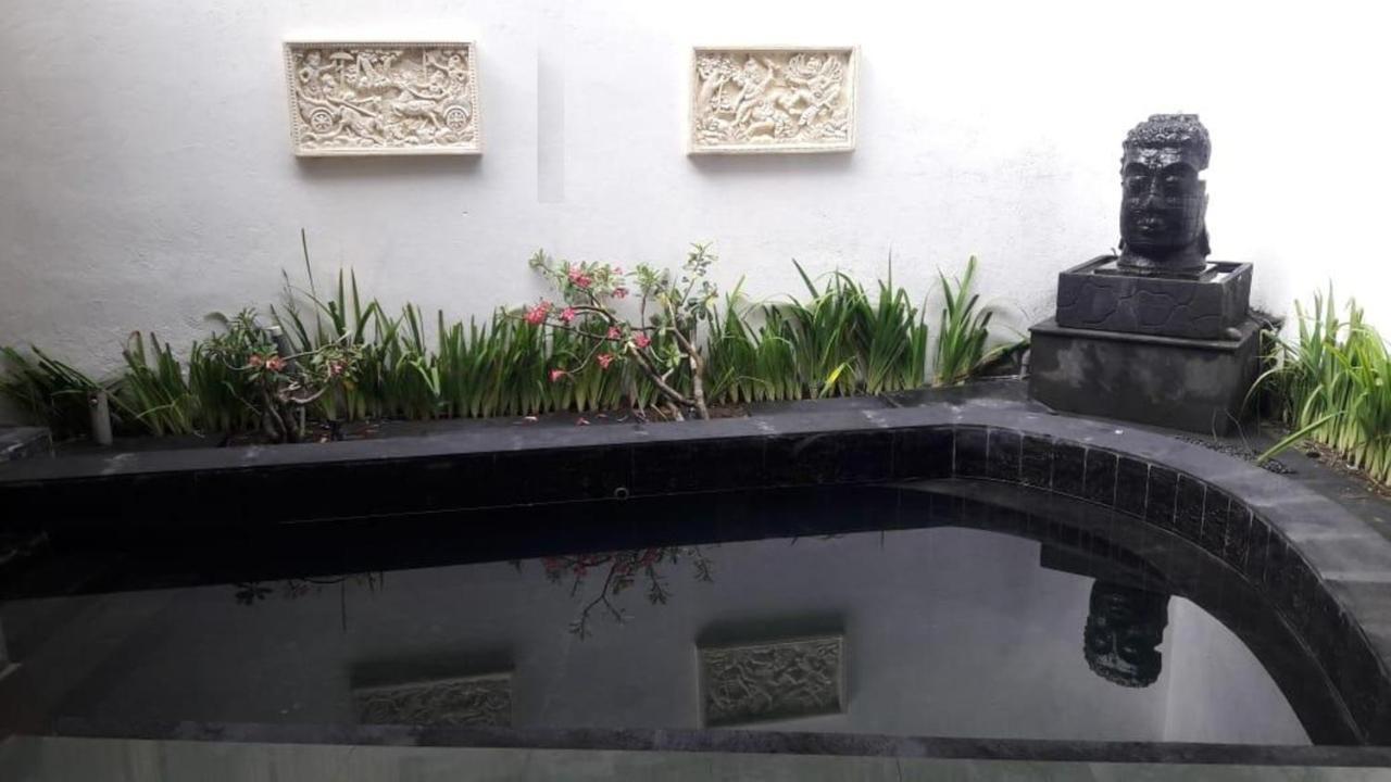 Cozy Residence Wedasari Bali 덴파사르 외부 사진